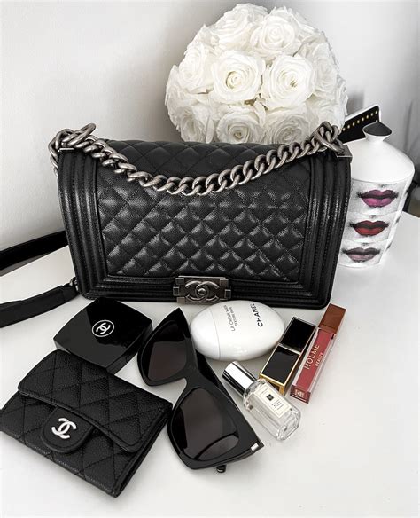 chanel medium boy bag review|boy chanel bag price.